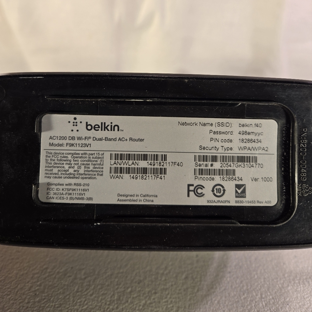 Belkin AC 1200 DB Wi-Fi Router - Picture 2 of 9